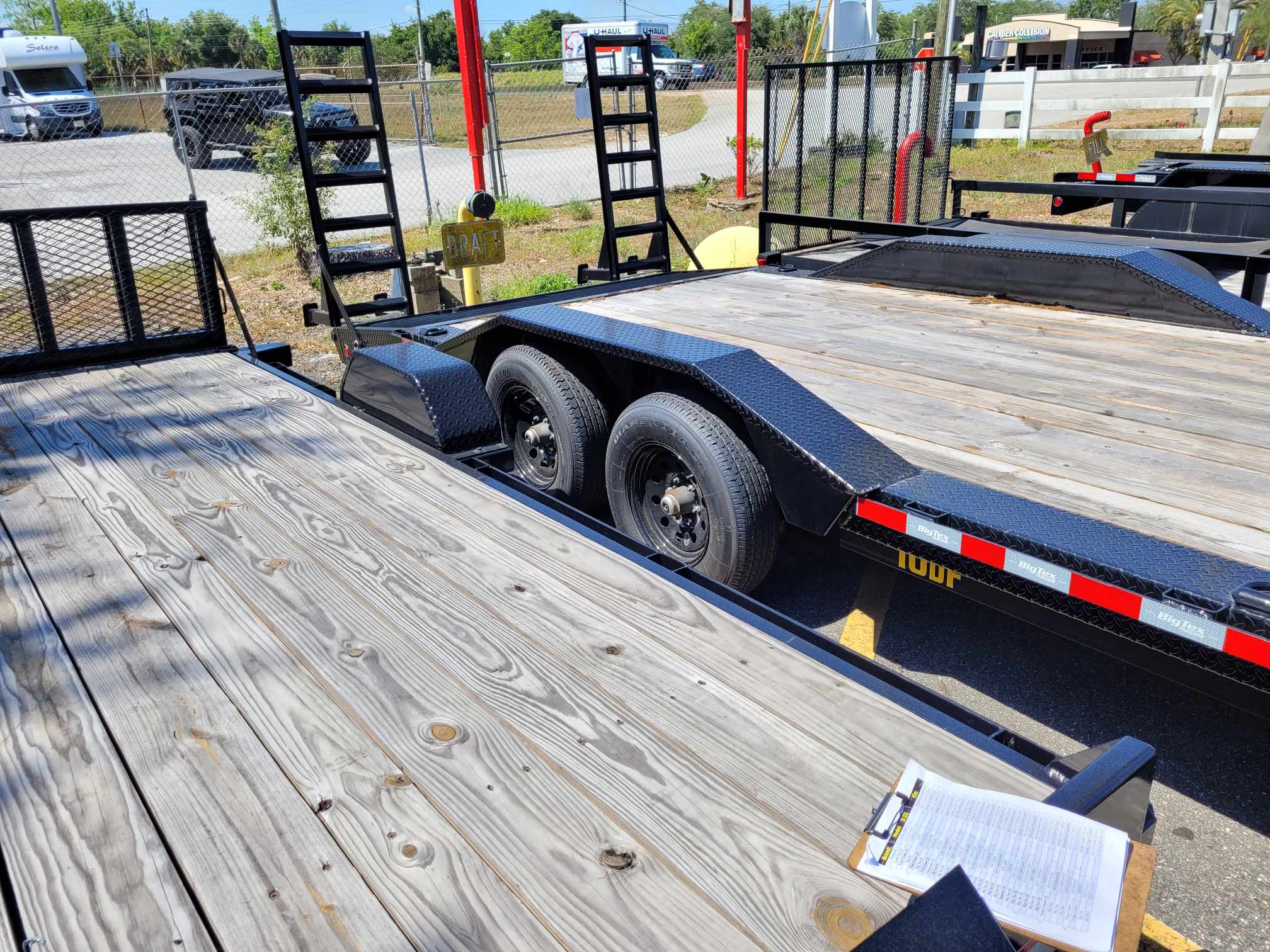 20 Foot Big Tex Drive-Over Fender Black Equipment Trailer (10DF-17BK+3KR) | Main Street Mower | Winter Garden | Clermont | Ocala