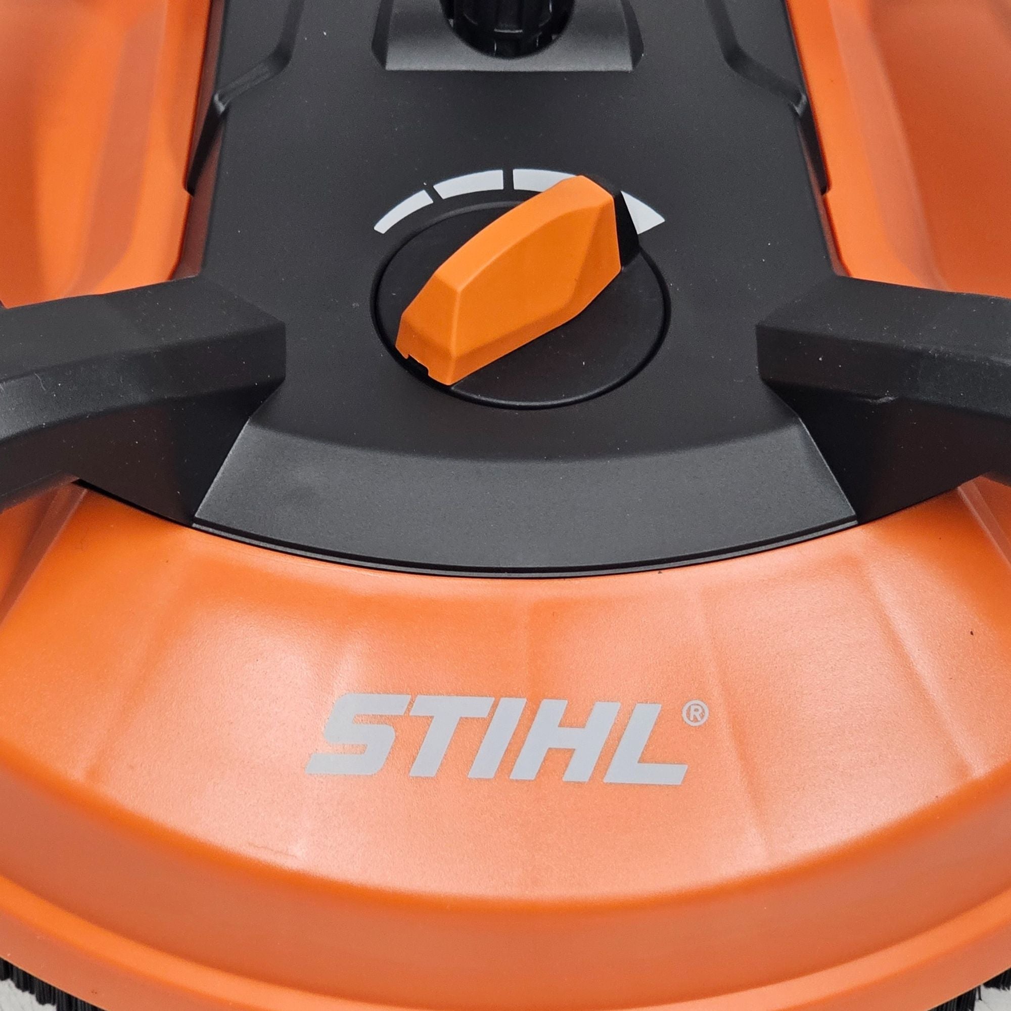 STIHL 14in. Rotary Surface Cleaner for RB Models Pressure Washers | 4910 500 3911