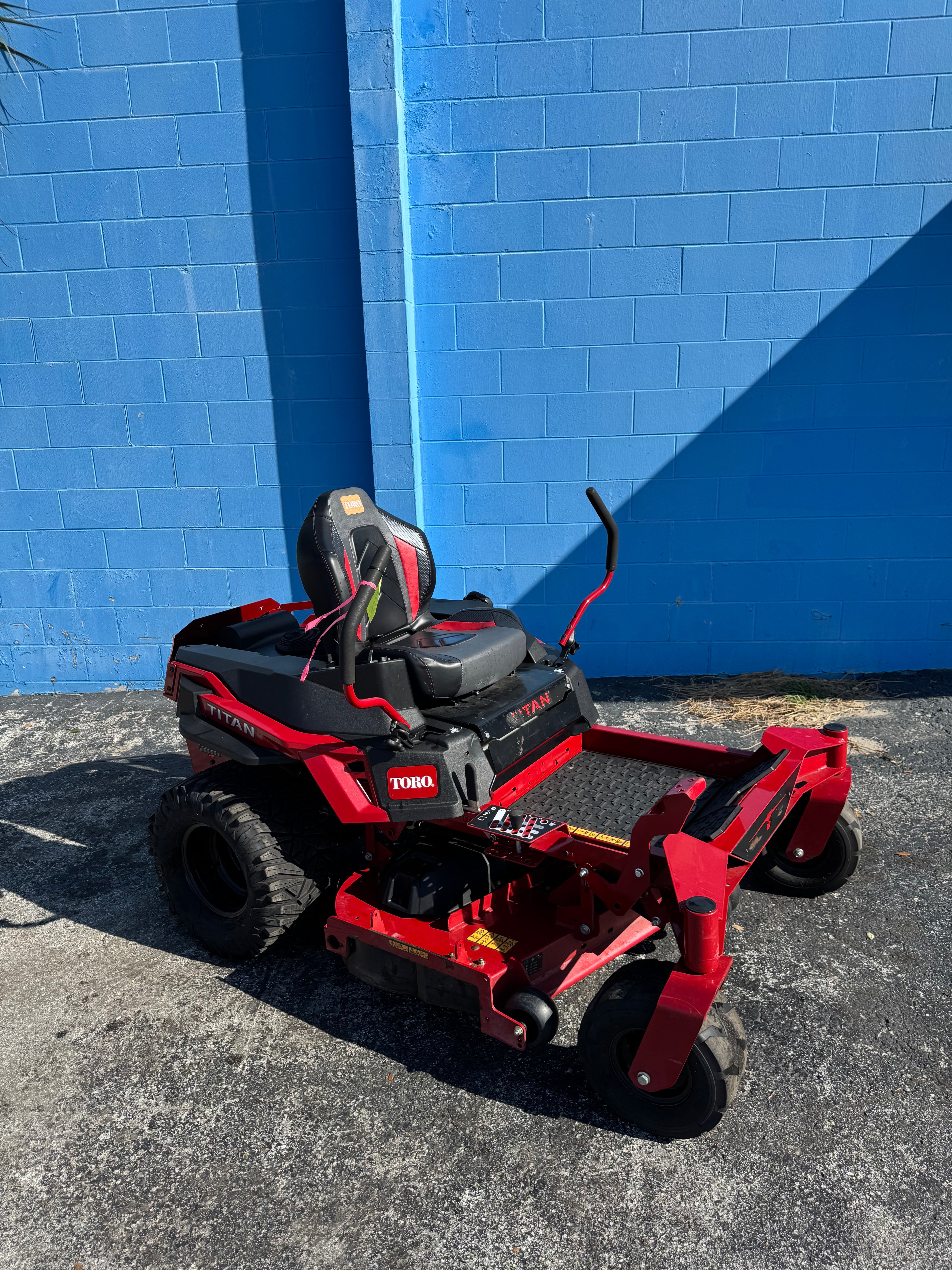 Toro Titan | 26 hp Kohler | 54" Deck | Zero Turn Mower | 76501 | USED