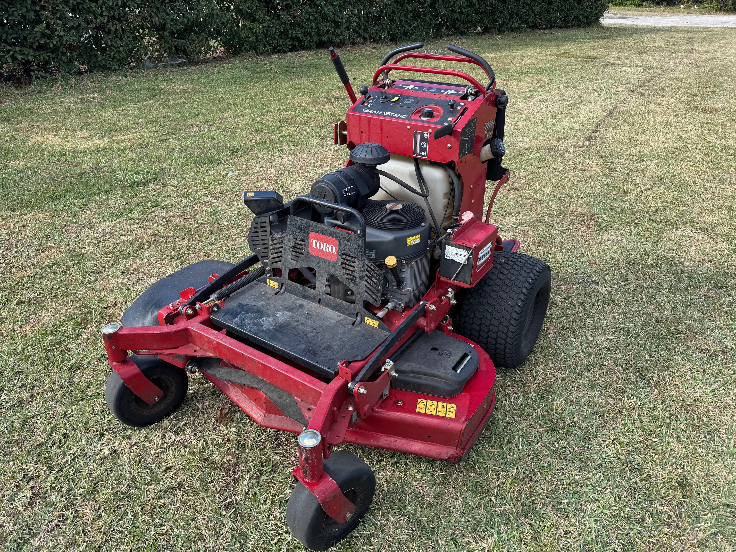 Toro Grandstand | 48" Deck | 22hp Kawasaki  | 72504 | USED