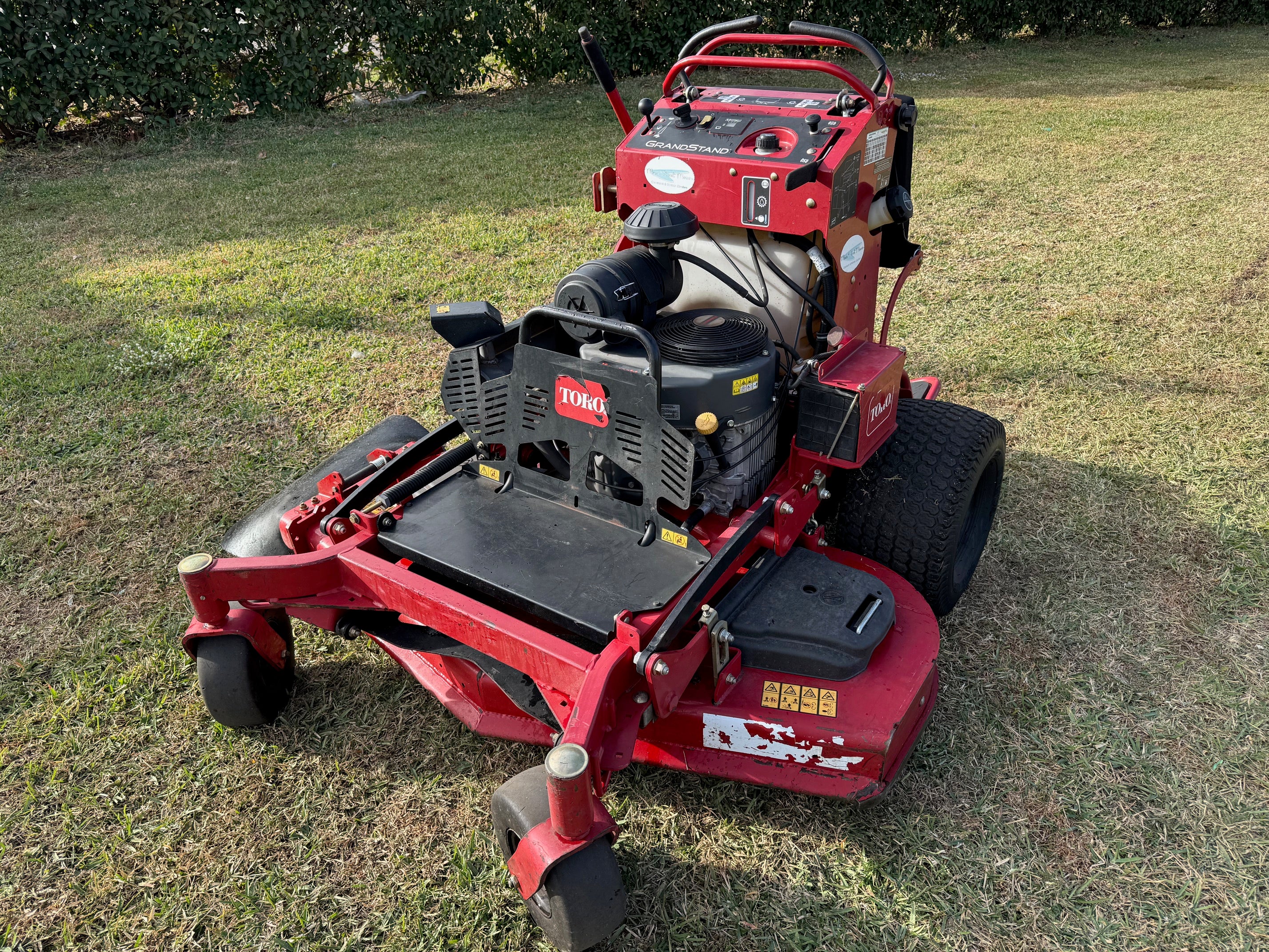 Toro Grandstand | 52" Deck | 22hp Kawasaki  | 72505 | USED