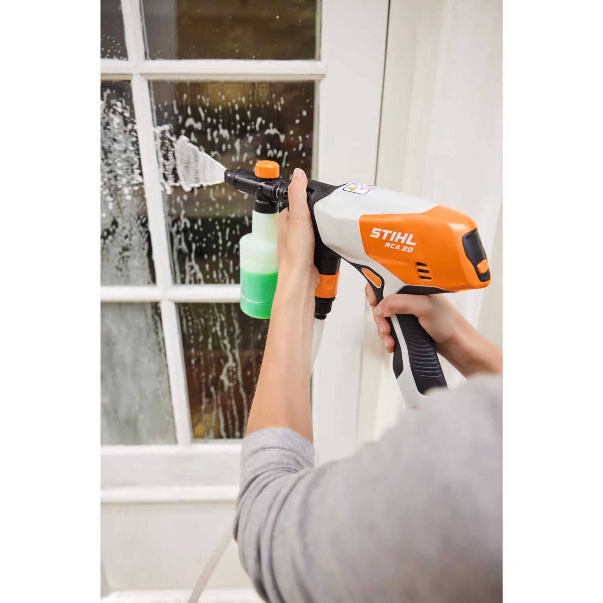 STIHL RCA 20 Battery Powered Cleaner w/ Battery & Charger