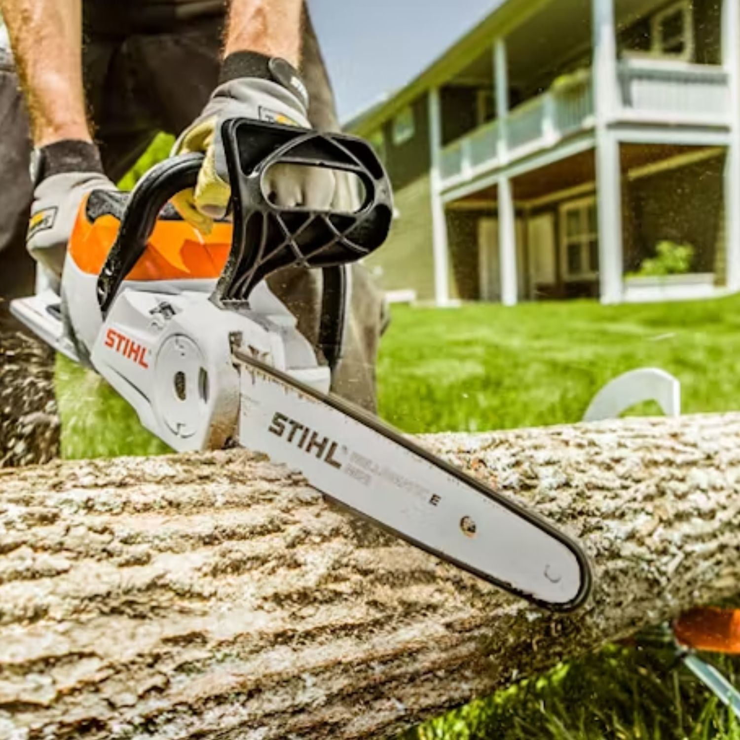 Stihl battery powered small chainsaw sale