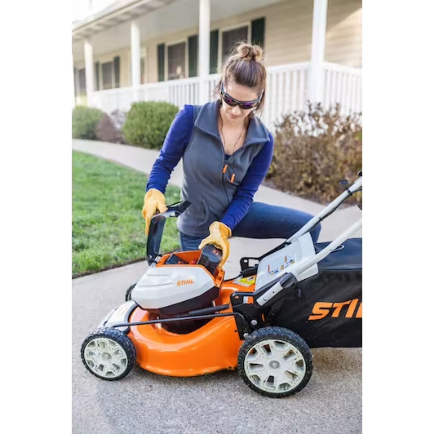 Stihl lawn discount mowers battery powered