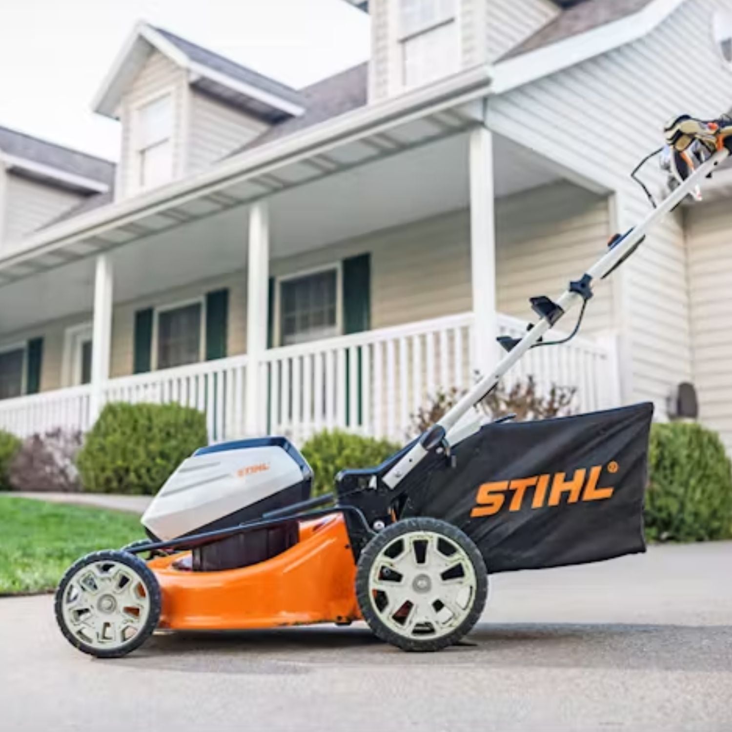 Stihl discount lawn mower